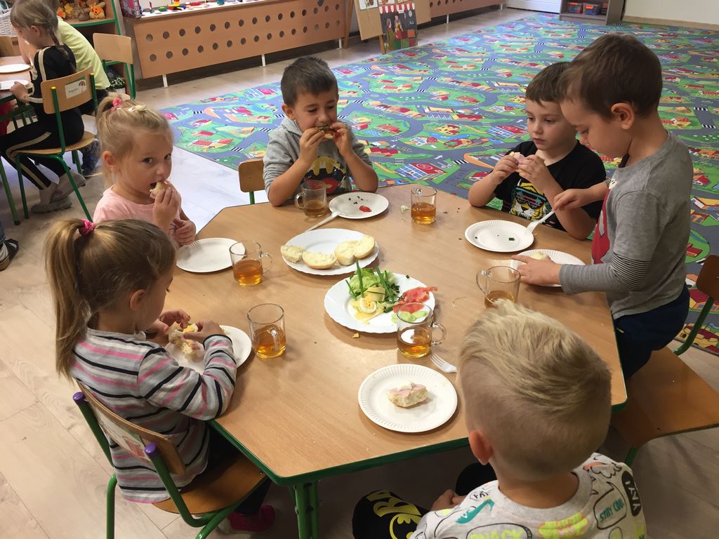 Pyszne i zdrowe kanapki w przedszkolu 